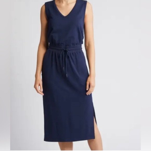 EVEREVE Kiara Active Midi Dress - Picture 2 of 5